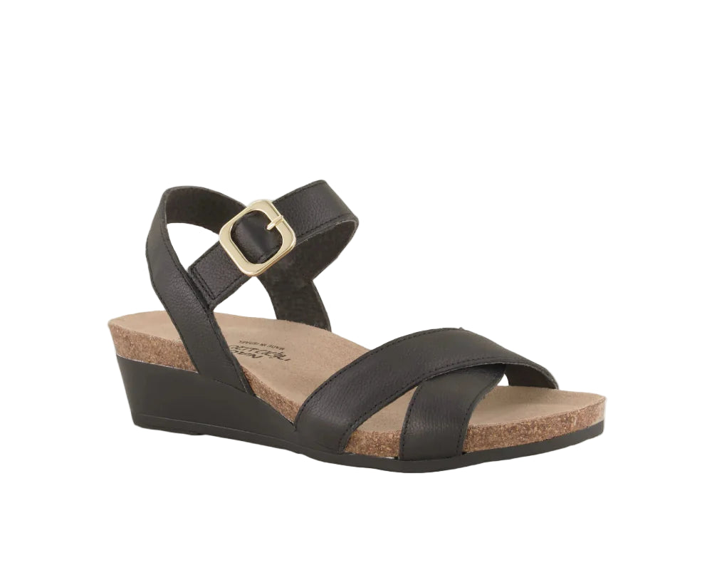 naot throne women's | black