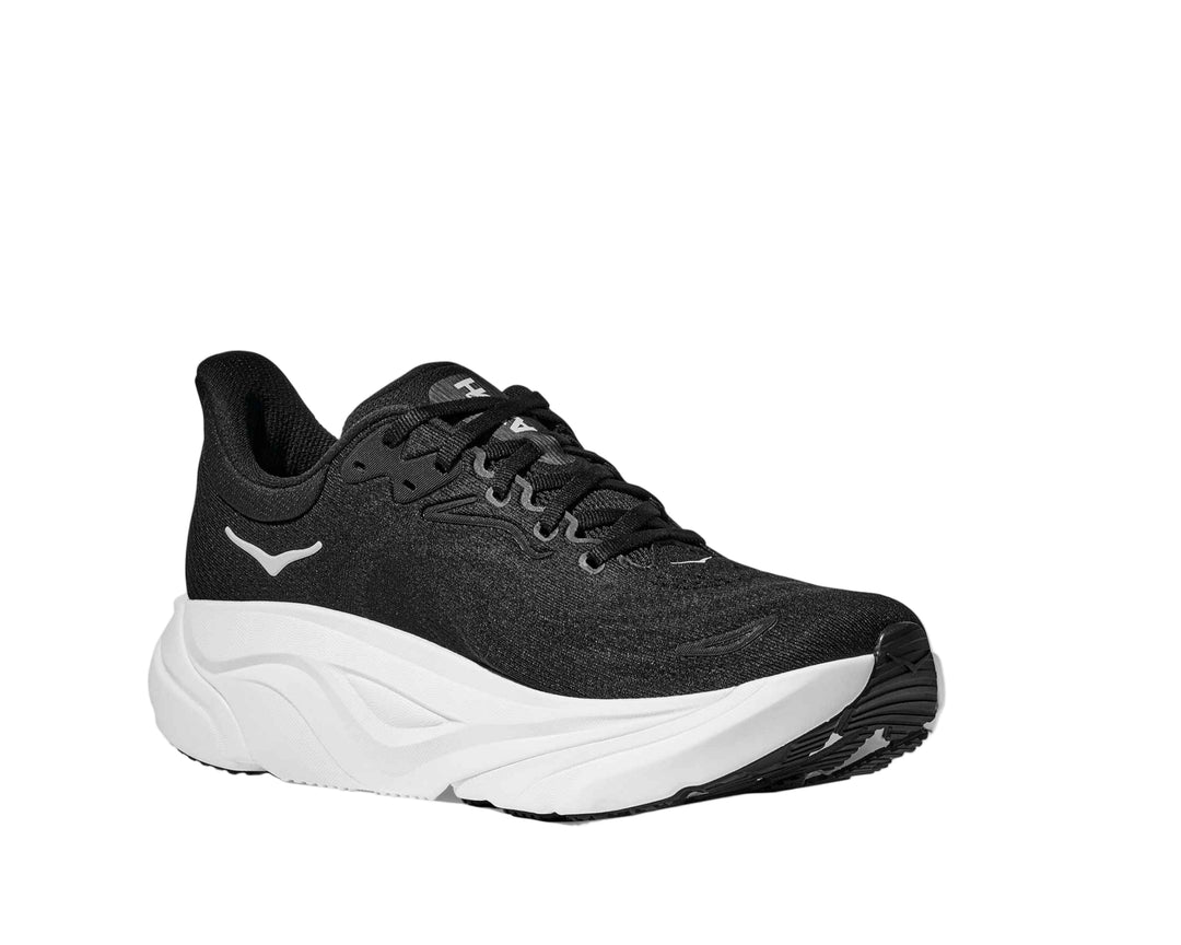 hoka arahi 8 wide men's | black/white