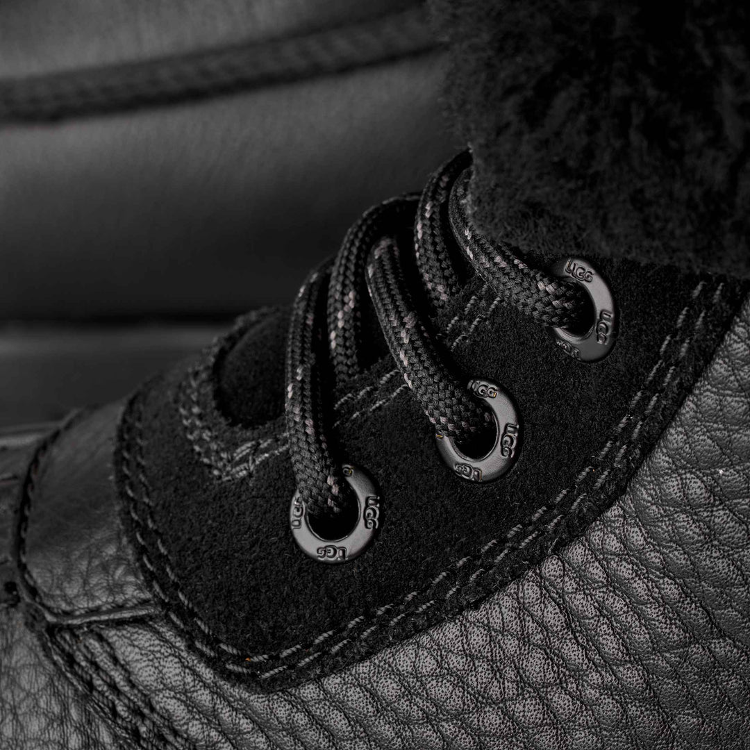 ugg adirondack boot xxv women's | black