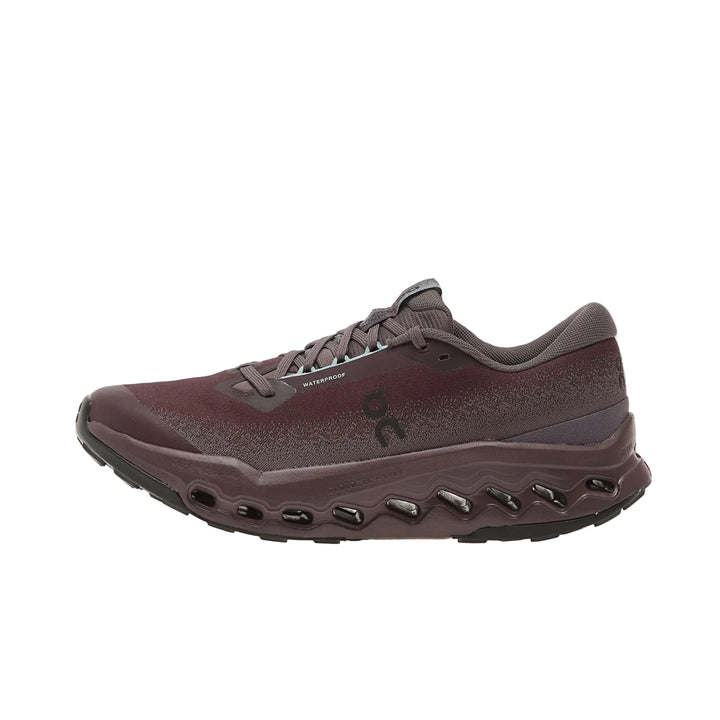 on cloudsurfer trail 2 waterproof women's | urchin pebble