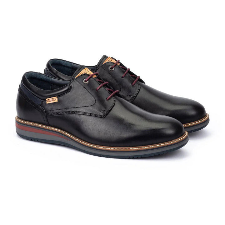 pikolinos avila wingtip shoe men's | black