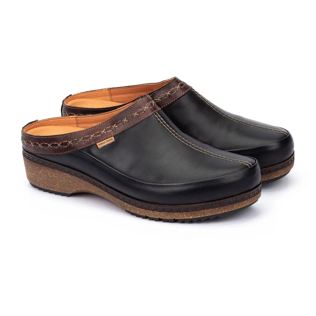 pikolinos granada clogs women's | black