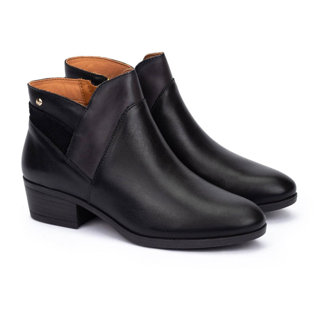 pikolinos daroca short angle boots women's | black