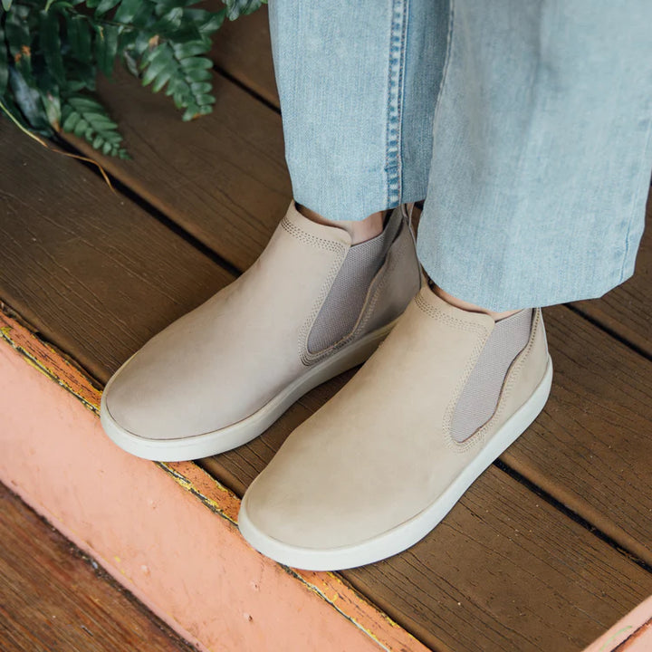 olukai pehuea mid women's | taupe grey / taupe grey
