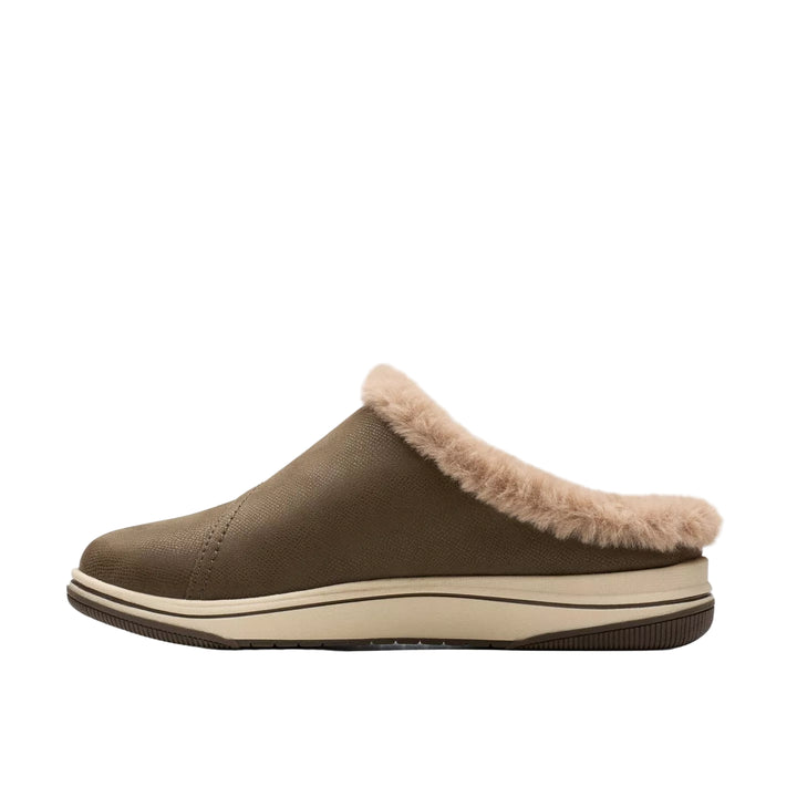 clarks breeze myth women's | dk olive