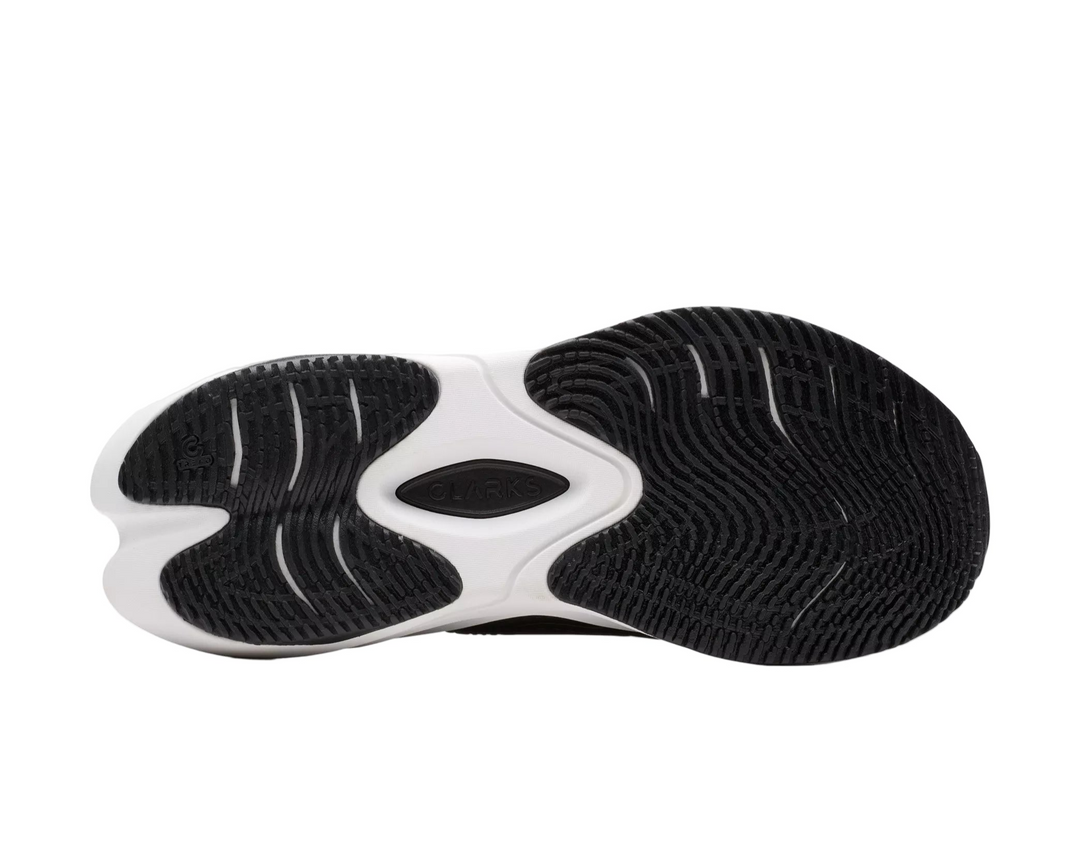 clarks pace women's | blk/wht