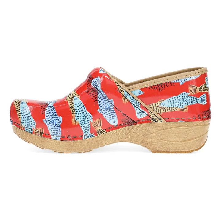 dansko xp 2.0 women's | sardines patent