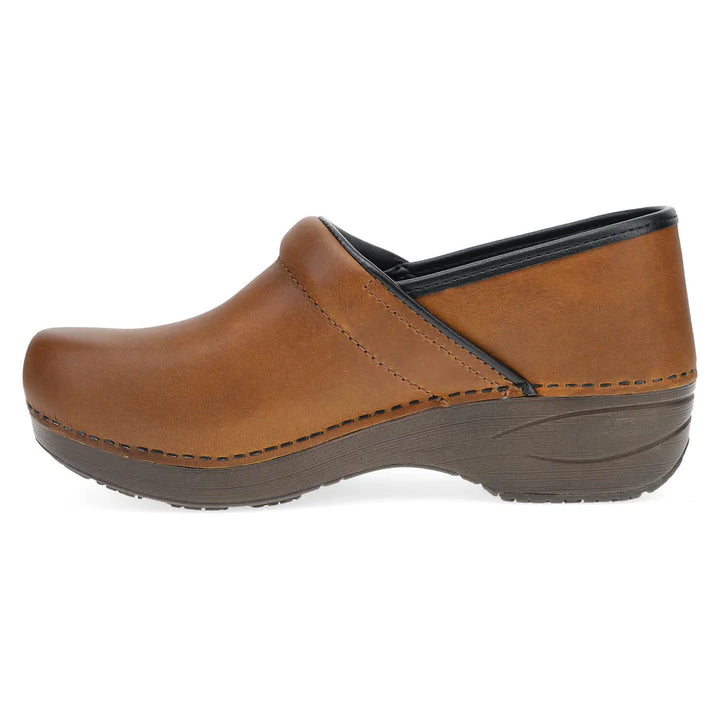 dansko xp 2.0 women's | caramel