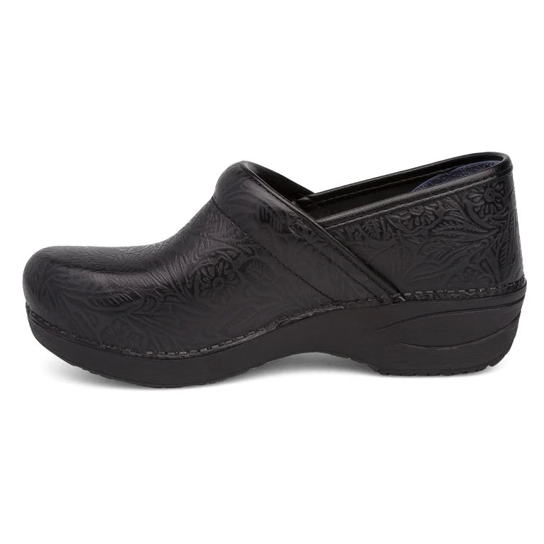 dansko xp 2.0 wide women's | 