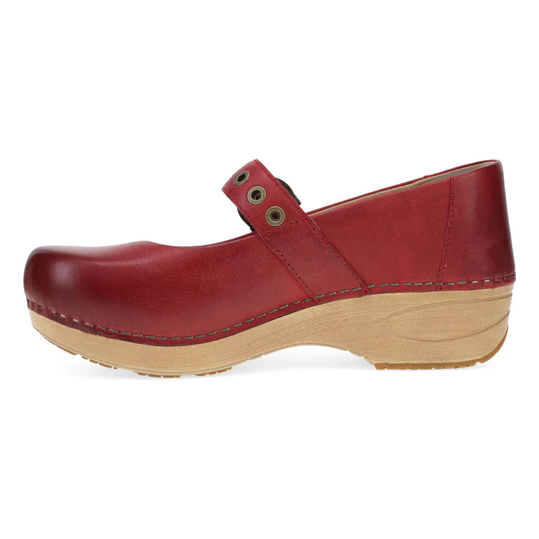 dansko xp 2.0 mary jane clog women's | red