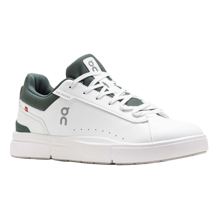 on the roger advantage men's | white / olive