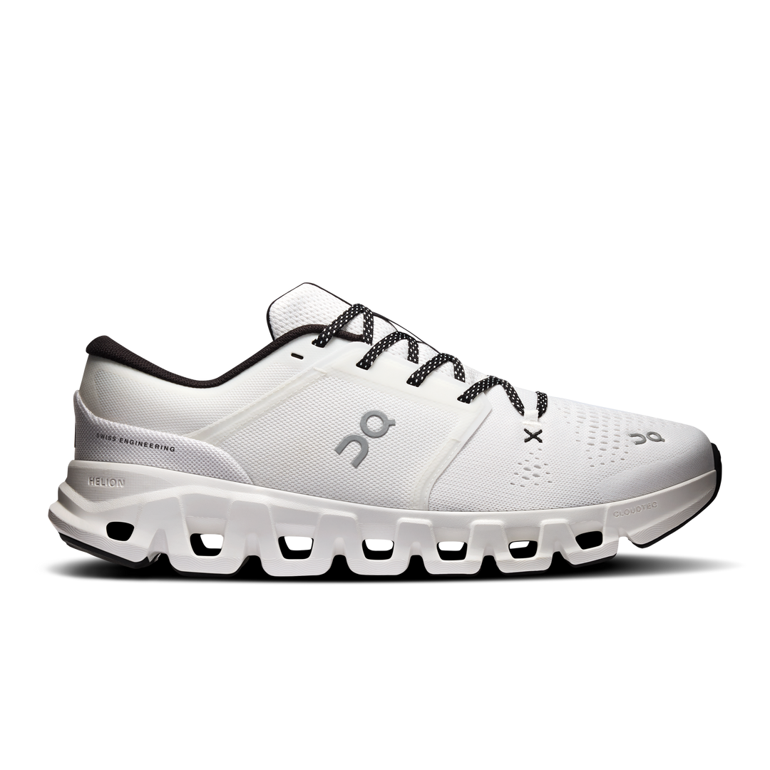 on cloud x 5 men's | white black