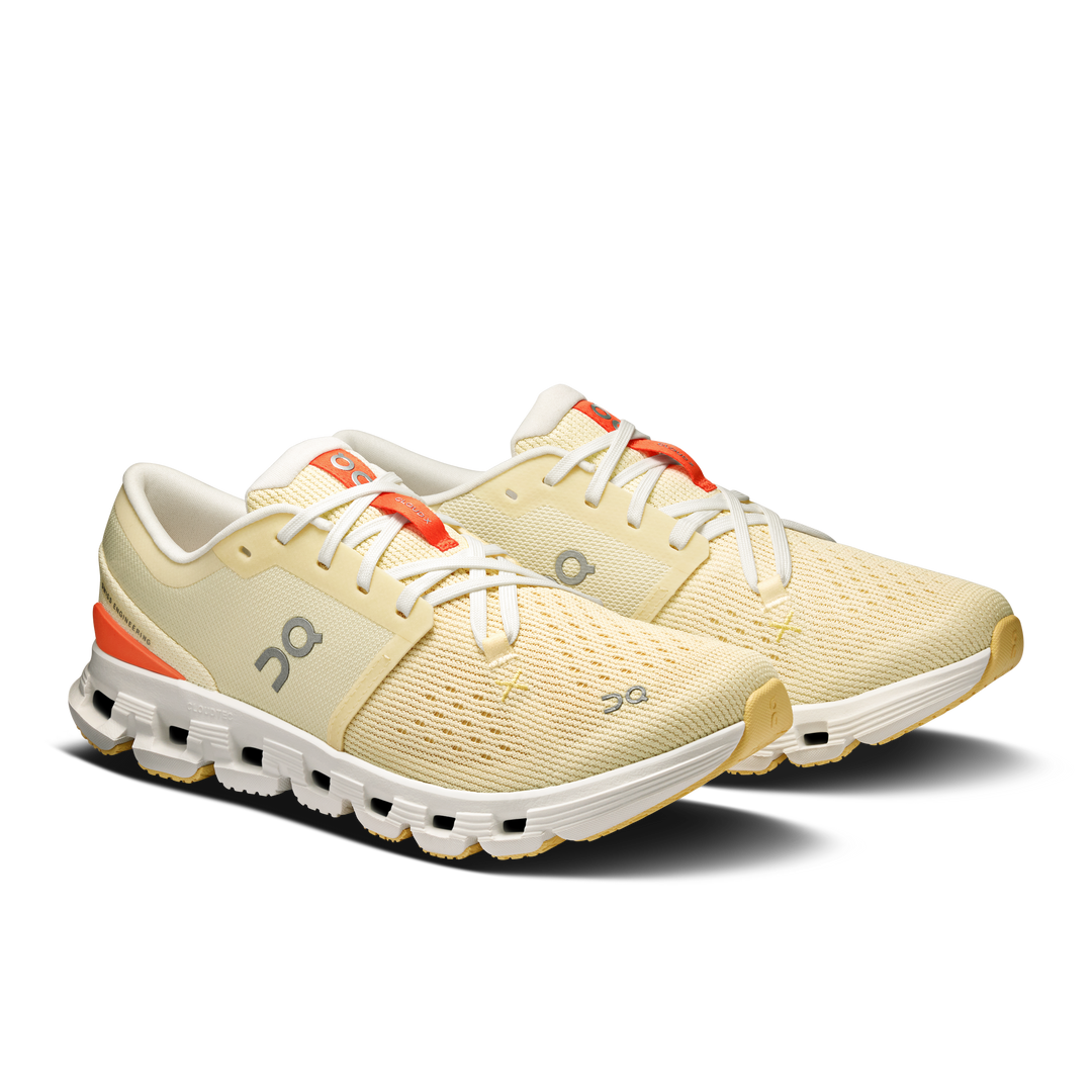 on cloud x 4 women's | castor / flame