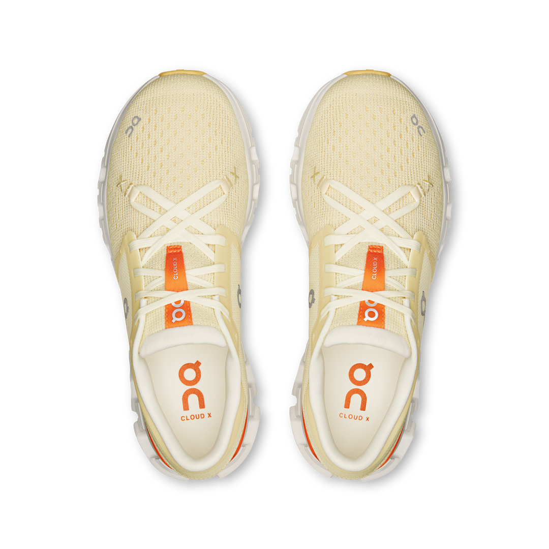 on cloud x 4 women's | castor / flame