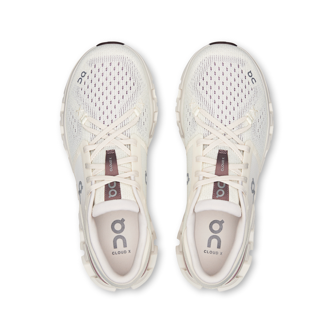 on cloud x 4 women's | ivory heron