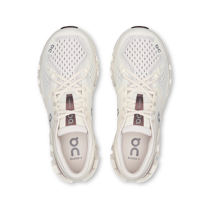 on cloud x 4 women's | ivory heron