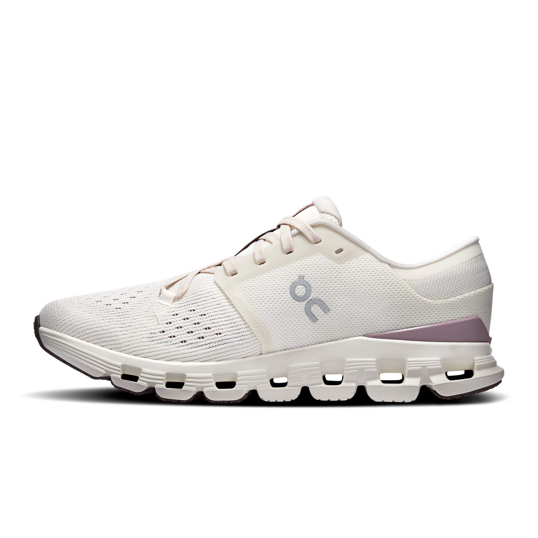 on cloud x 4 women's | ivory heron