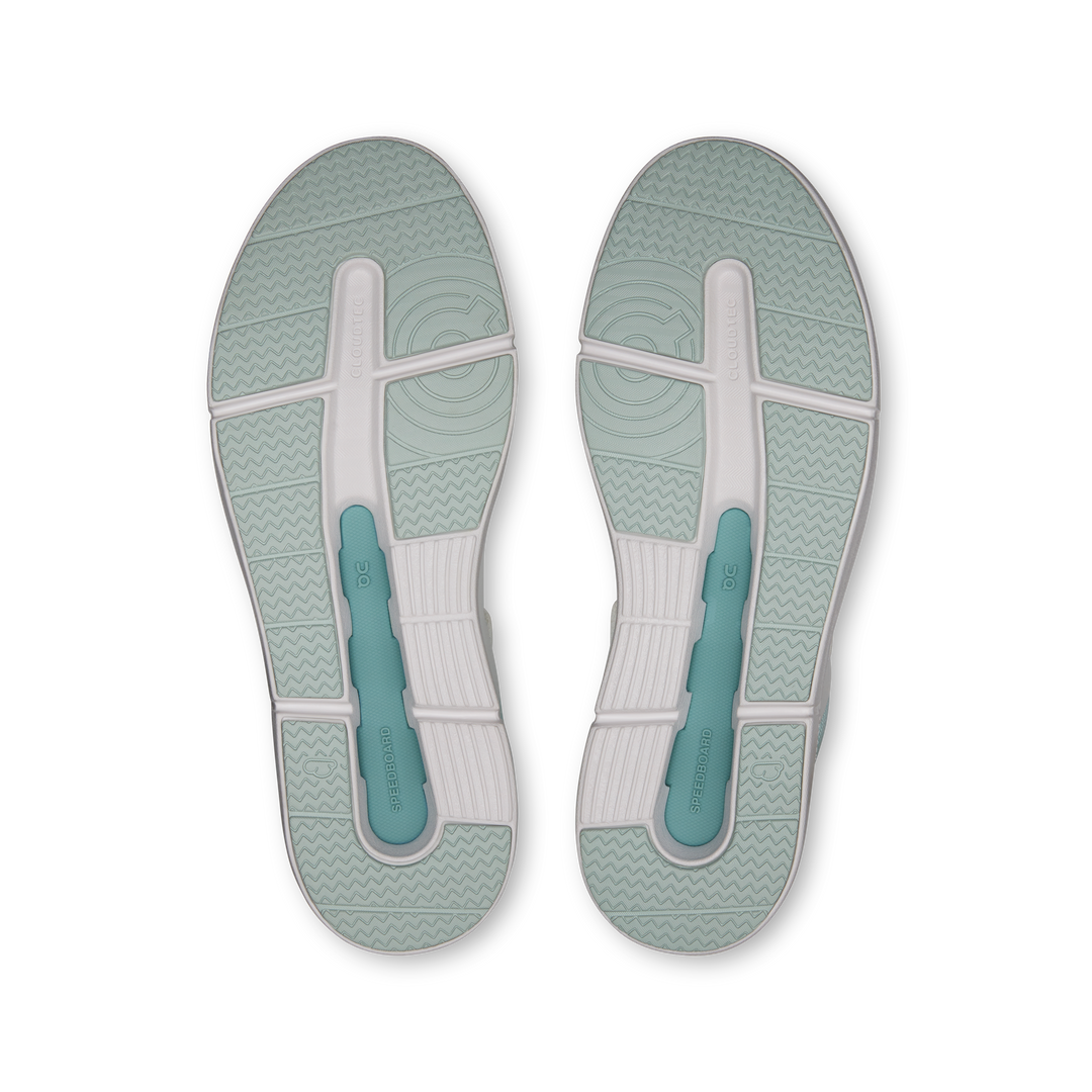 on the roger advantage women's | white flurry