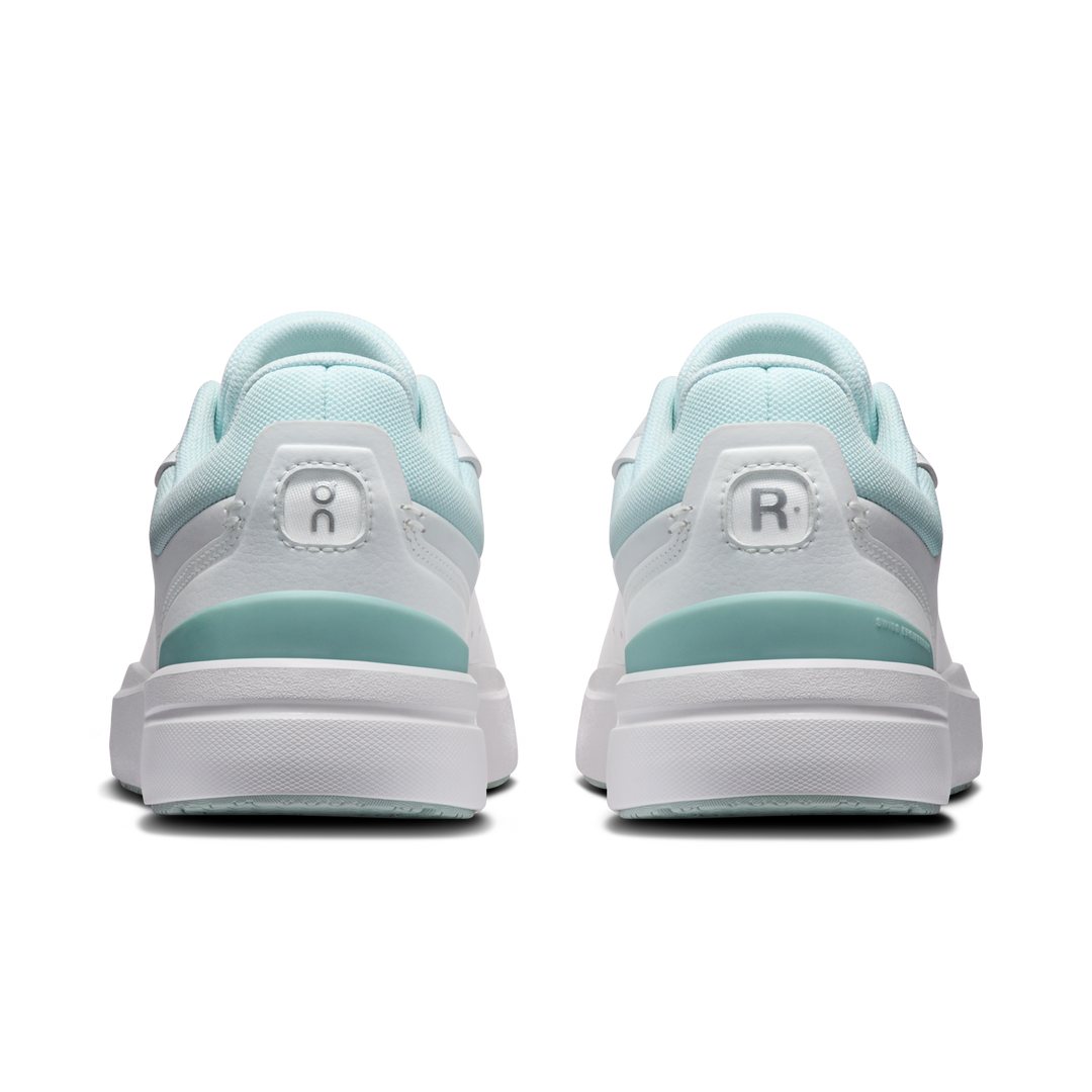 on the roger advantage women's | white flurry