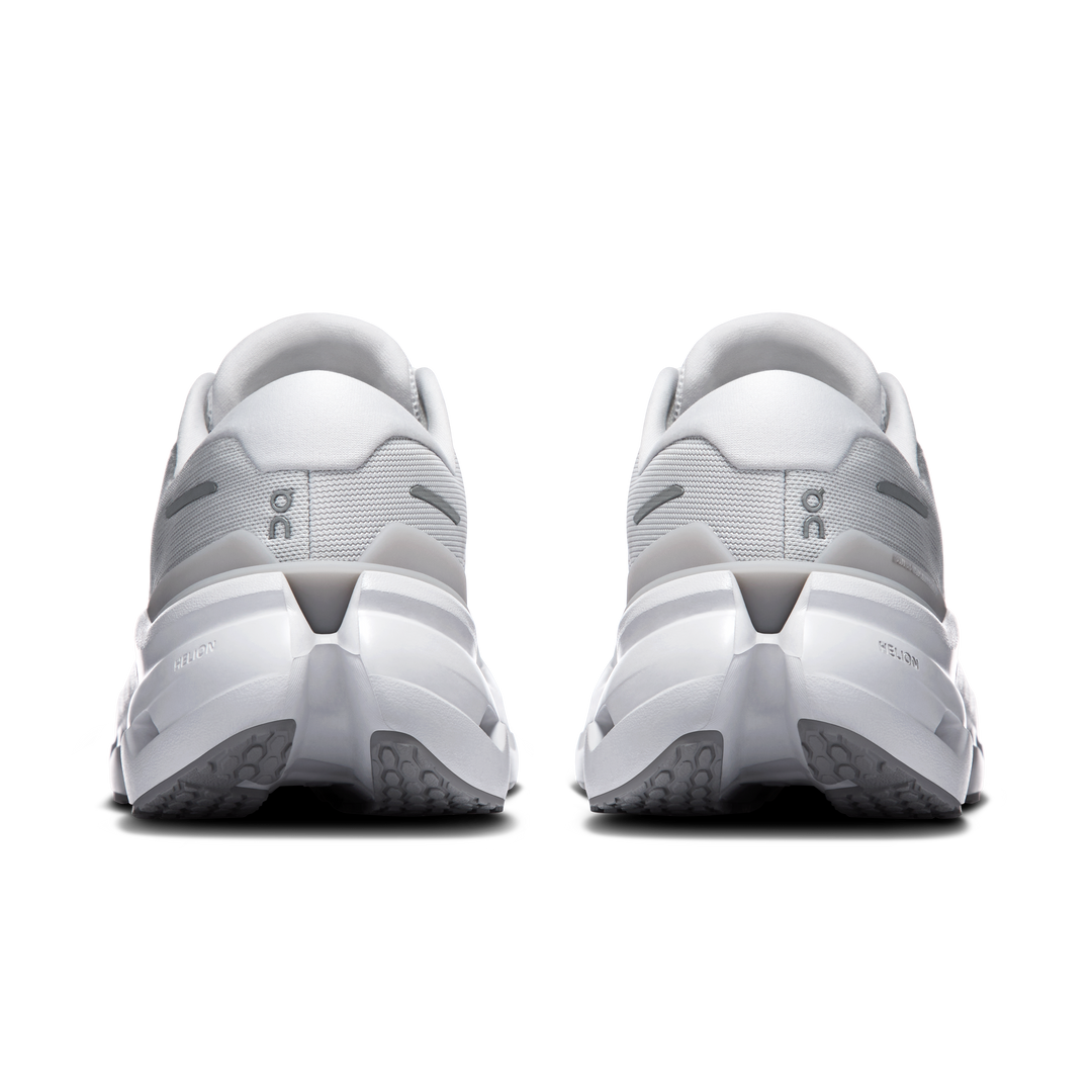 women's cloudrunner 3 women's | frost glacier