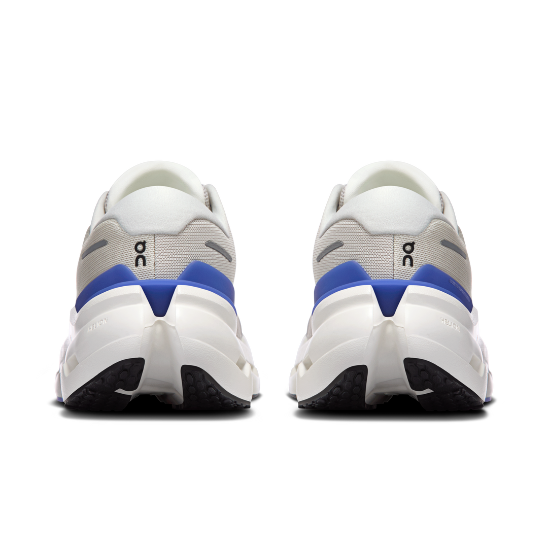 on cloudrunner 3 women's | pearl sailor