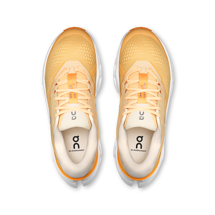 on cloudrunner 3 women's | squash saffron
