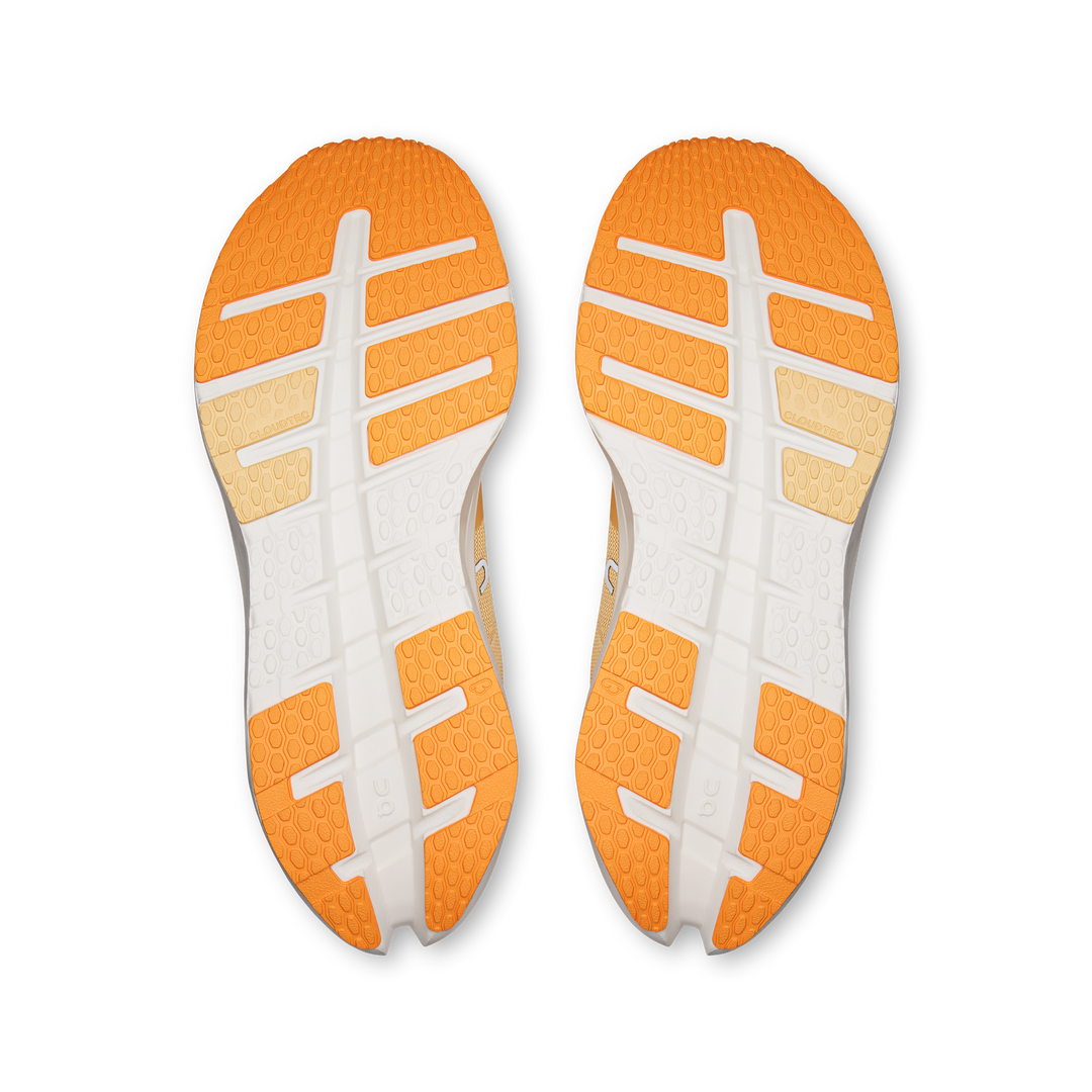 on cloudrunner 3 women's | squash saffron