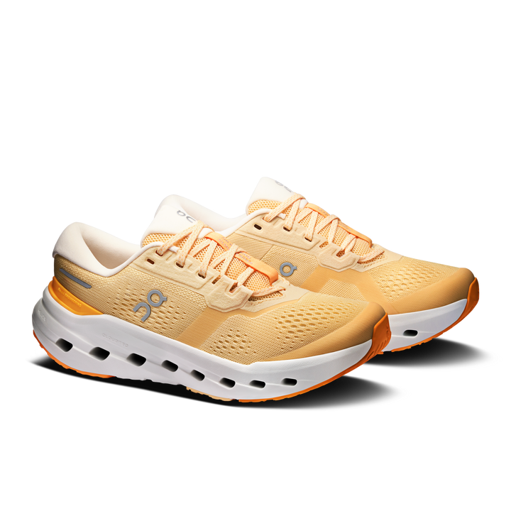 on cloudrunner 3 women's | squash saffron