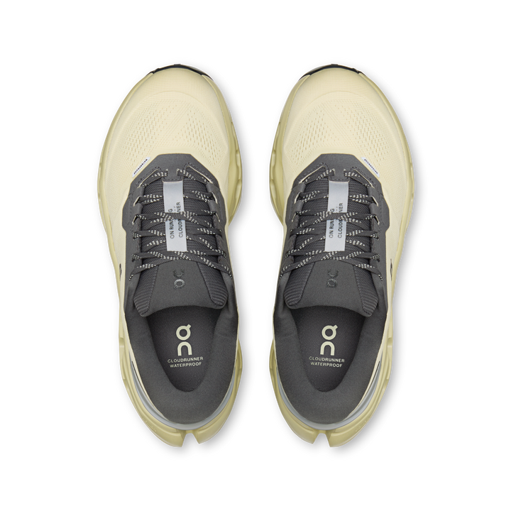 on cloudrunner 3 waterproof women's | pollen haze