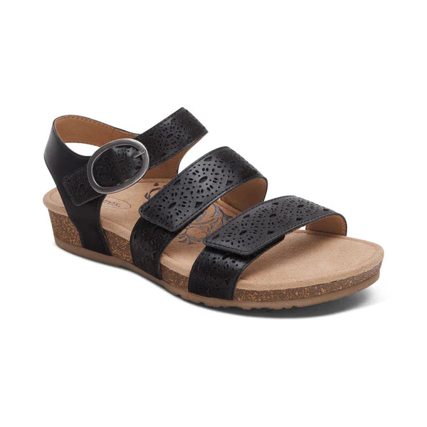 aetrex lily adjustable quarter strap women's | black