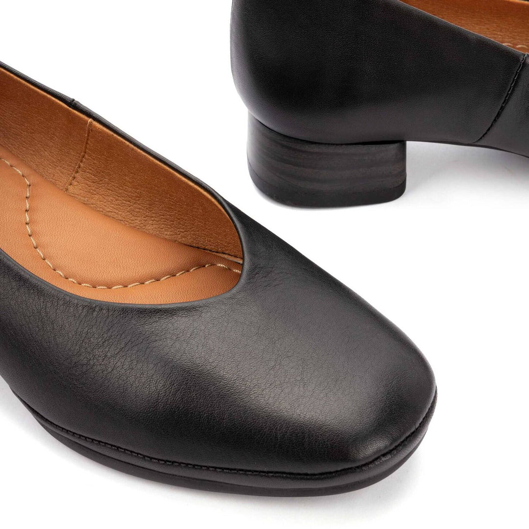 pikolinos ubeda women's | black