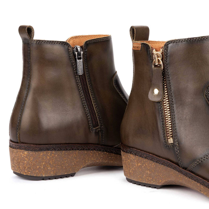 pikolinos granada boot women's | seaweed