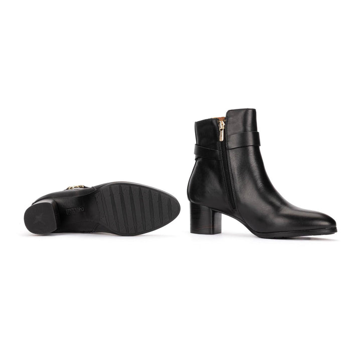 pikolinos calafat heeled boot women's | black