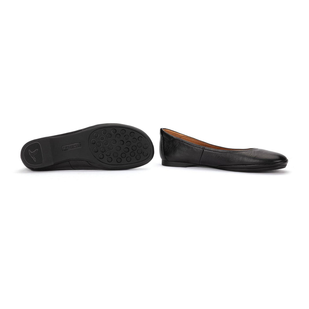 pikolinos carmona ballerina women's | black
