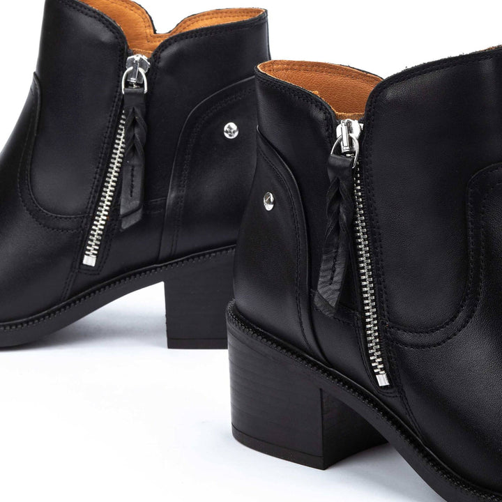 pikolinos bacarot women's | black