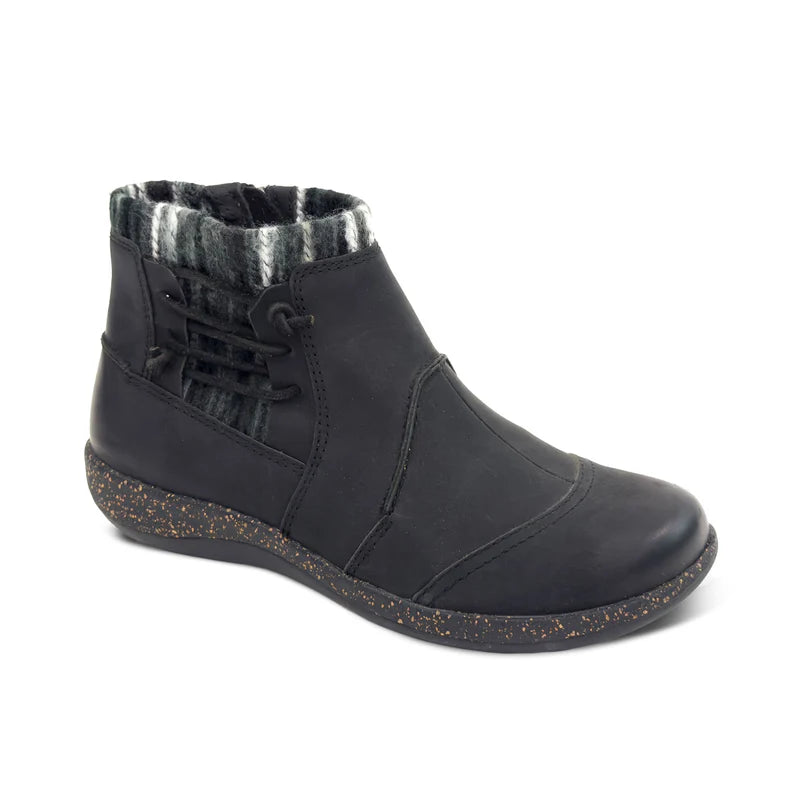 aetrex cammie arch support sweater boot women's | black