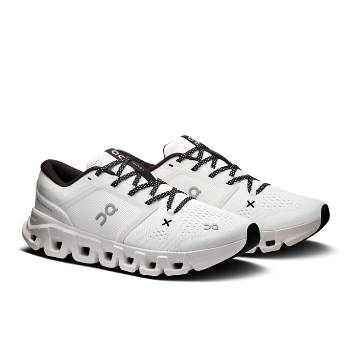 on cloud x 5 women's | white black