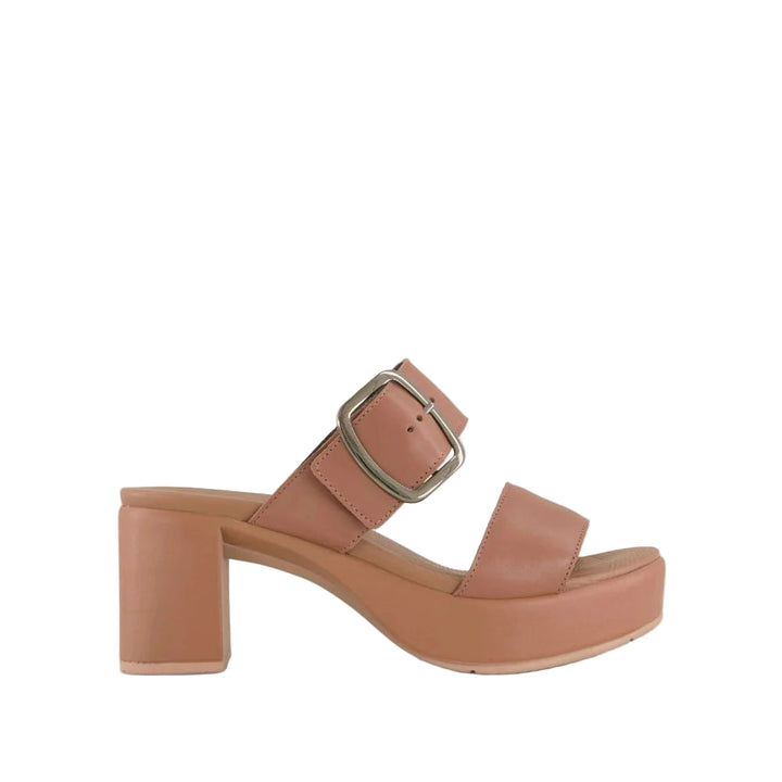naot celeb women's | caramel lea