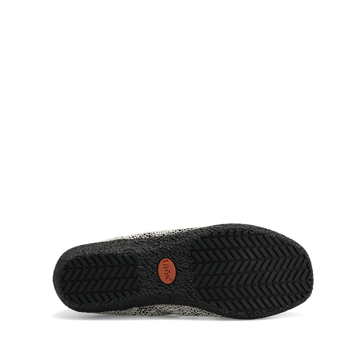 taos chit chat women's | grey snake