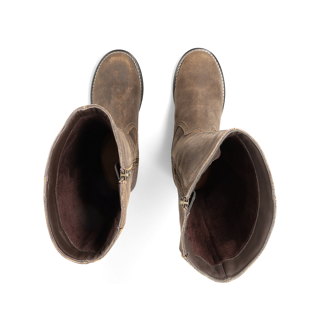 taos country women's | brown distressed