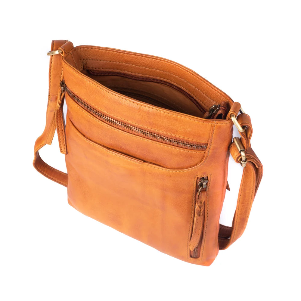 milo edith | tan