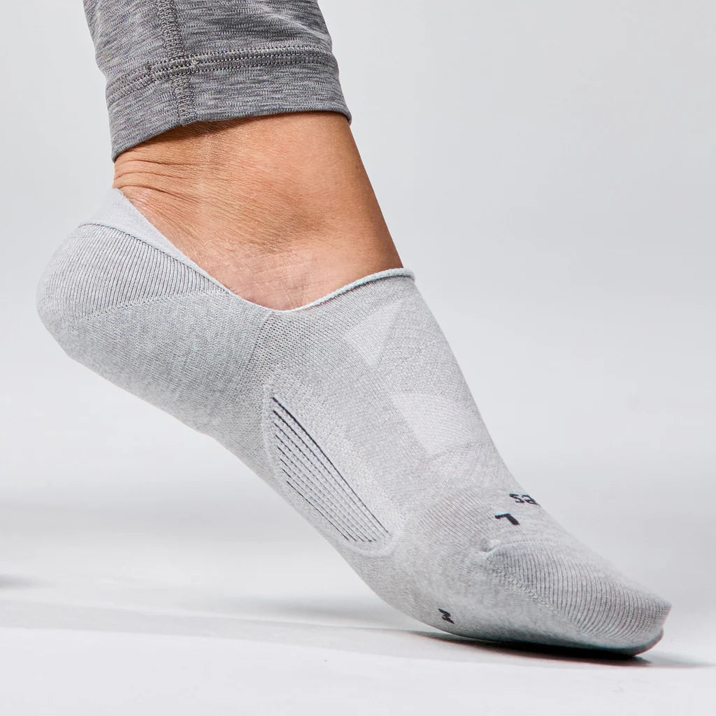feetures elite light cushion invisible | light gray