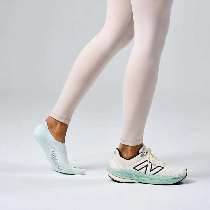 feetures elite light cushion invisible | mint