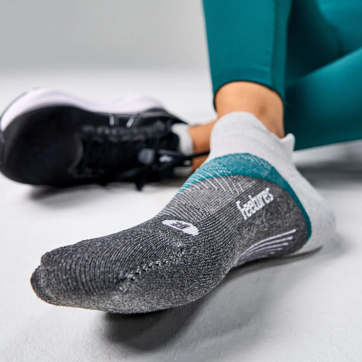 feetures elite light cushion tab | stone ivy