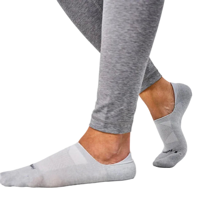 feetures elite ultra light invisible women's | light gray