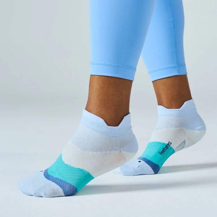 feetures elite ultra light tab sock | glacier mist