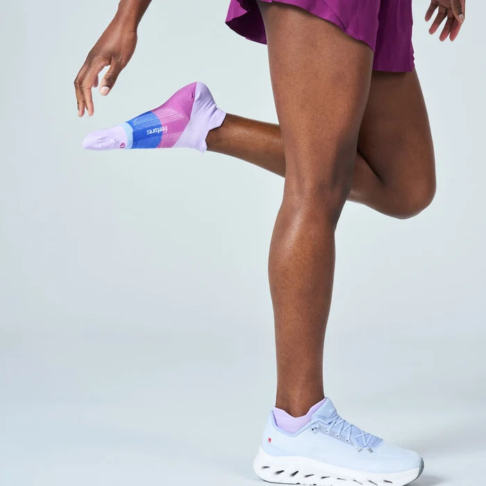 feetures elite ultra light tab sock | wild bloom