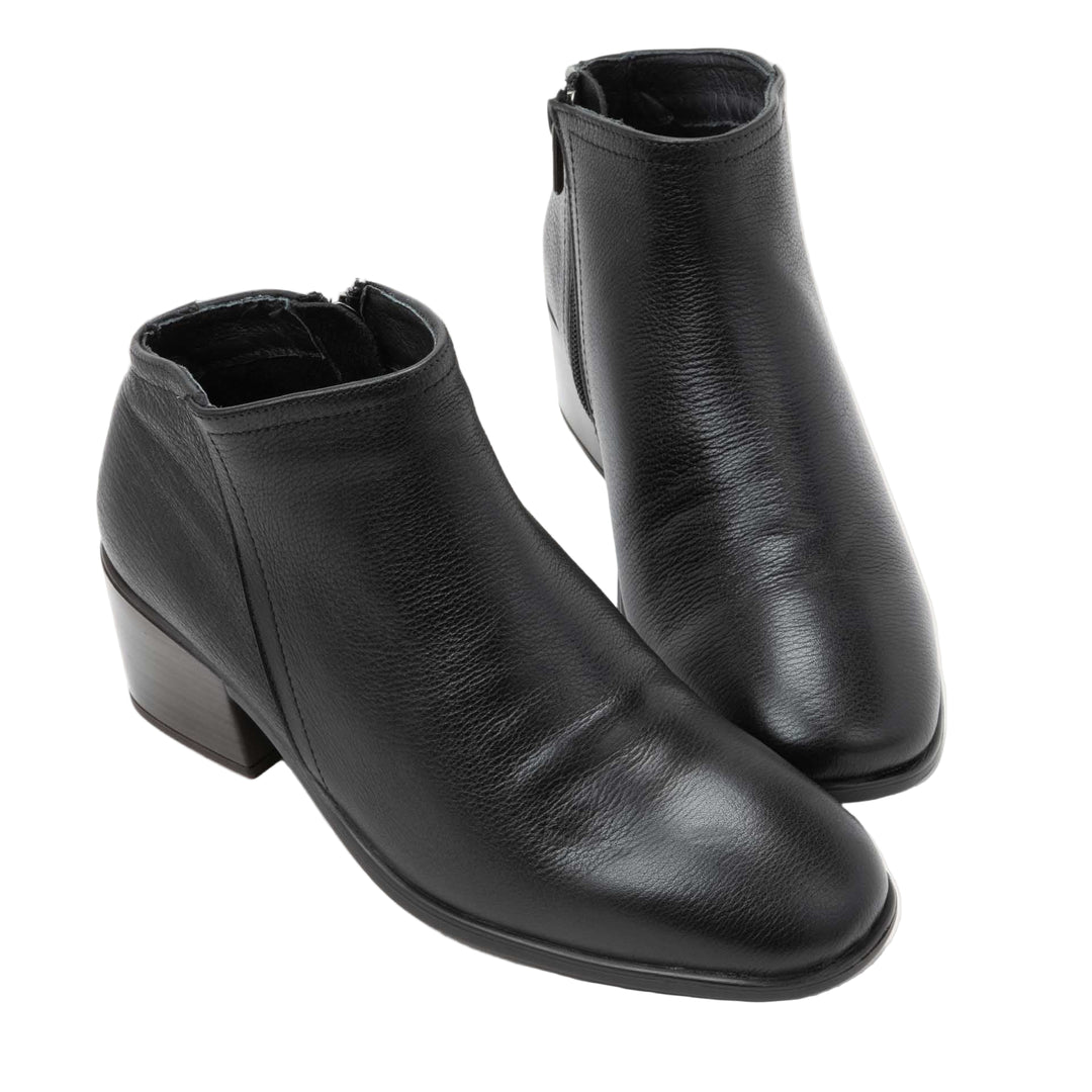 naot heir women's | blk wr lea