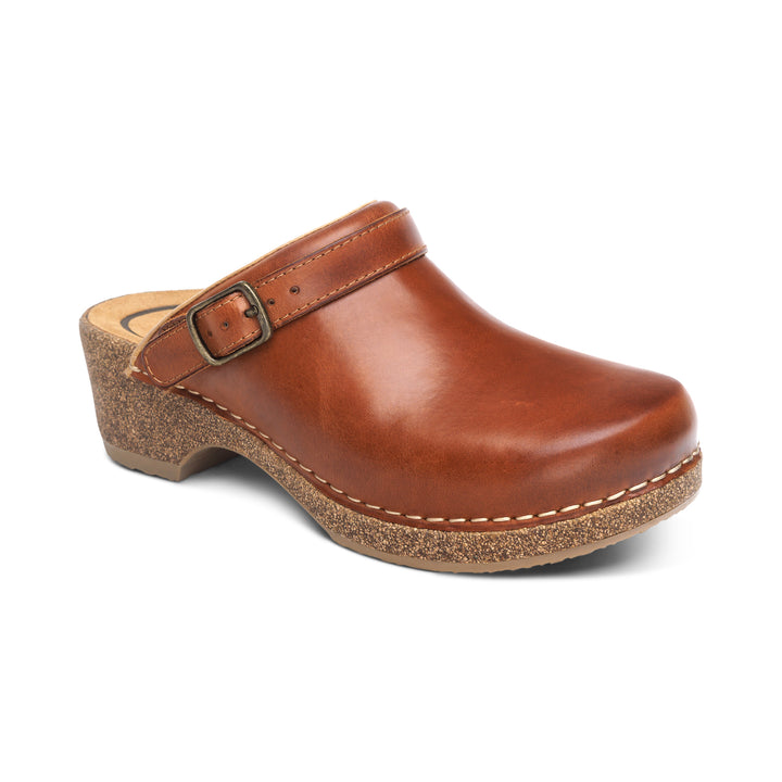 aetrex beckie cork clog women's | cognac