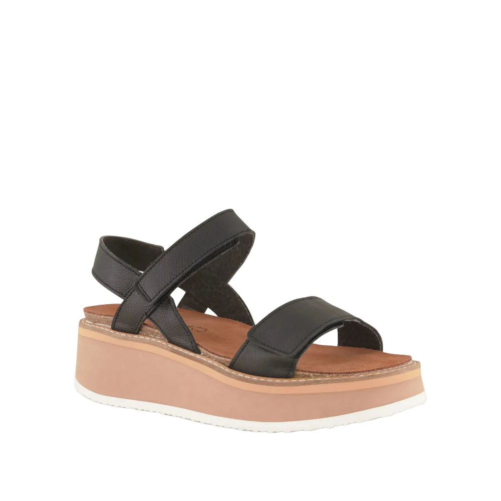 naot meringue women's | blk soft lea